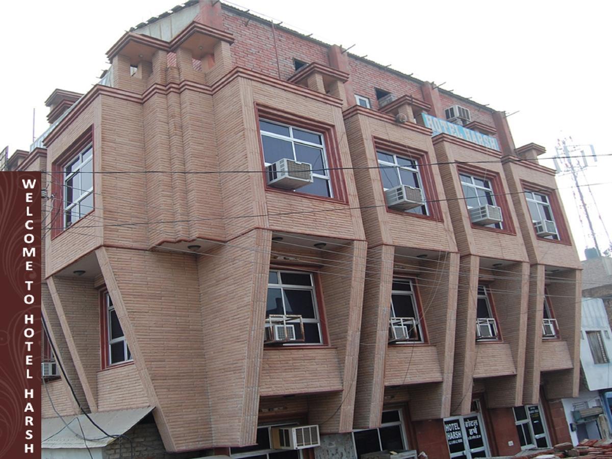 Harsh Hotel Suratgarh Exterior foto